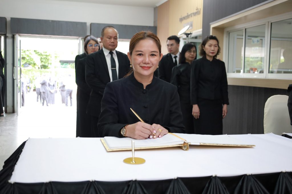 576215385_1266071345550156_1074090457778070753_n