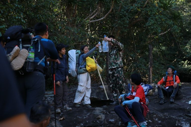 604897135_916063224088781_7109032567504257144_n